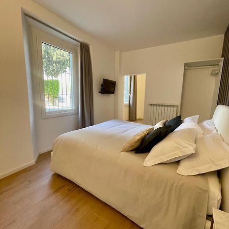 Hotel Baia Di Pare Valmadrera Εξωτερικό φωτογραφία